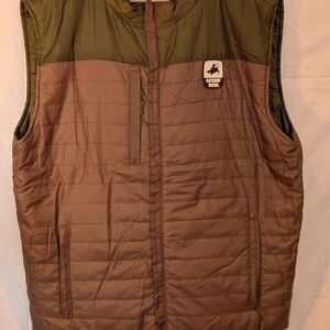 Catchin' Deer Quilted Vest in Olive and Brown XXL (Reversible)